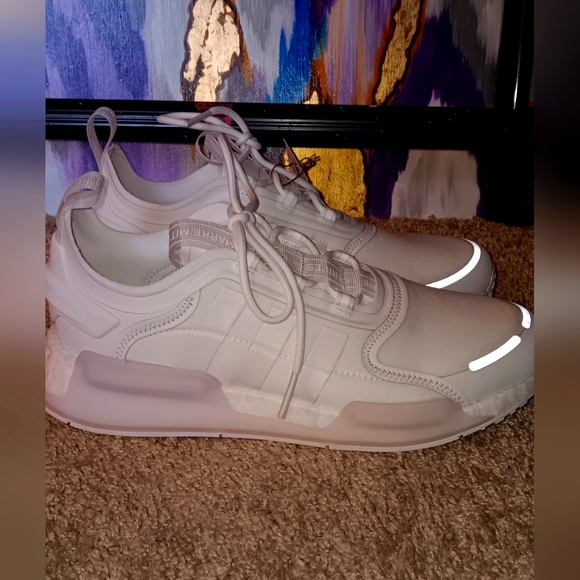 Adidas NMD V3 Men’s Shoes “Cloud White” - Triple White Size 9.5 - Picture 1 of 4